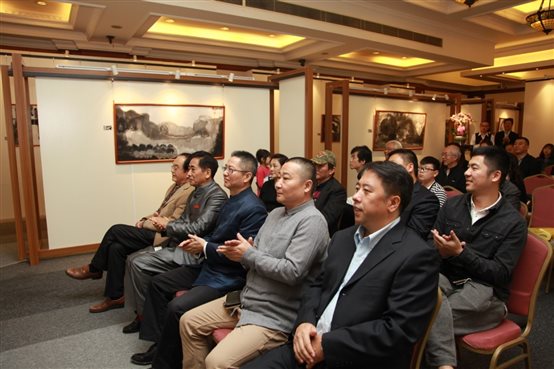 \172.16.88.197民品拍卖会制作共享专场精品?611齐文华开幕式?6年齐文华画展IMG_0126.JPG
